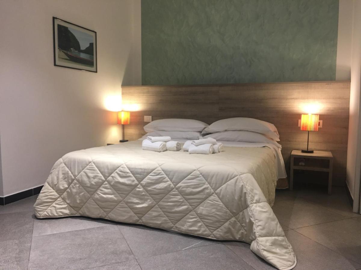 88 Miglia Bed and Breakfast La Spezia Eksteriør billede